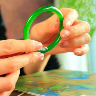 天然和田玉碧玉阳绿手镯50圈口美人条手镯女款玉石镯子玉镯玉手镯