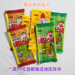 韩国进口LION劲道面筋香辣味面饼干辣条炸鸡烧烤味儿时怀旧小零食