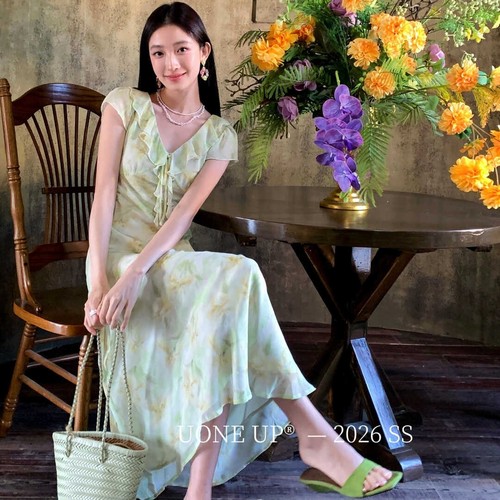 UONE法式温柔气质优雅洋气碎花连衣裙女收腰显瘦系带设计感长裙夏