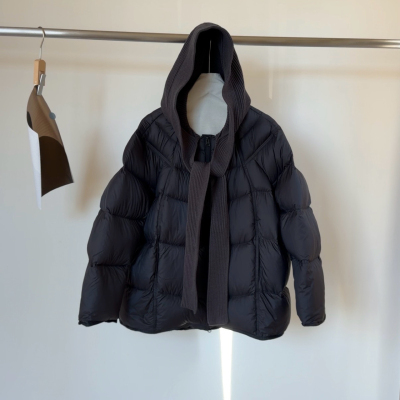 666#针织连帽泡芙女中长款2025冬款宽松外套