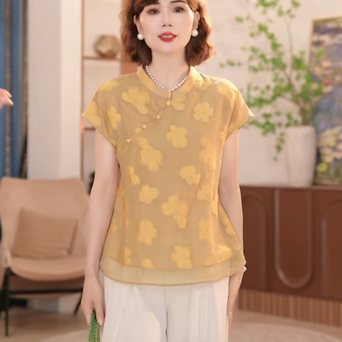 妈妈夏装新中式国风雪纺T恤中老年人女印花洋气时尚减龄爆款小衫