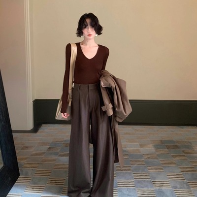 酒午秋季复古V领长袖针织衫上衣