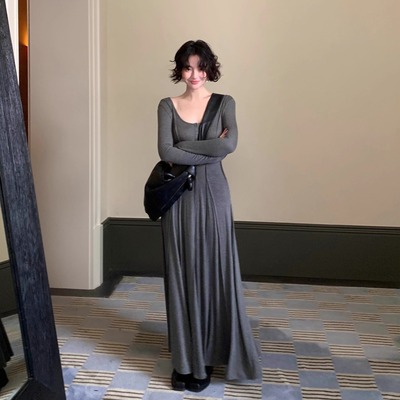 酒午自制天丝U领连衣裙含羊毛