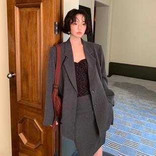 酒午自制【西野暮色】港风复古秋新款西装半身裙高腰A字显瘦短裙