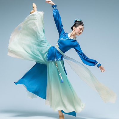 千里江山图古典舞剧目艺考表演服