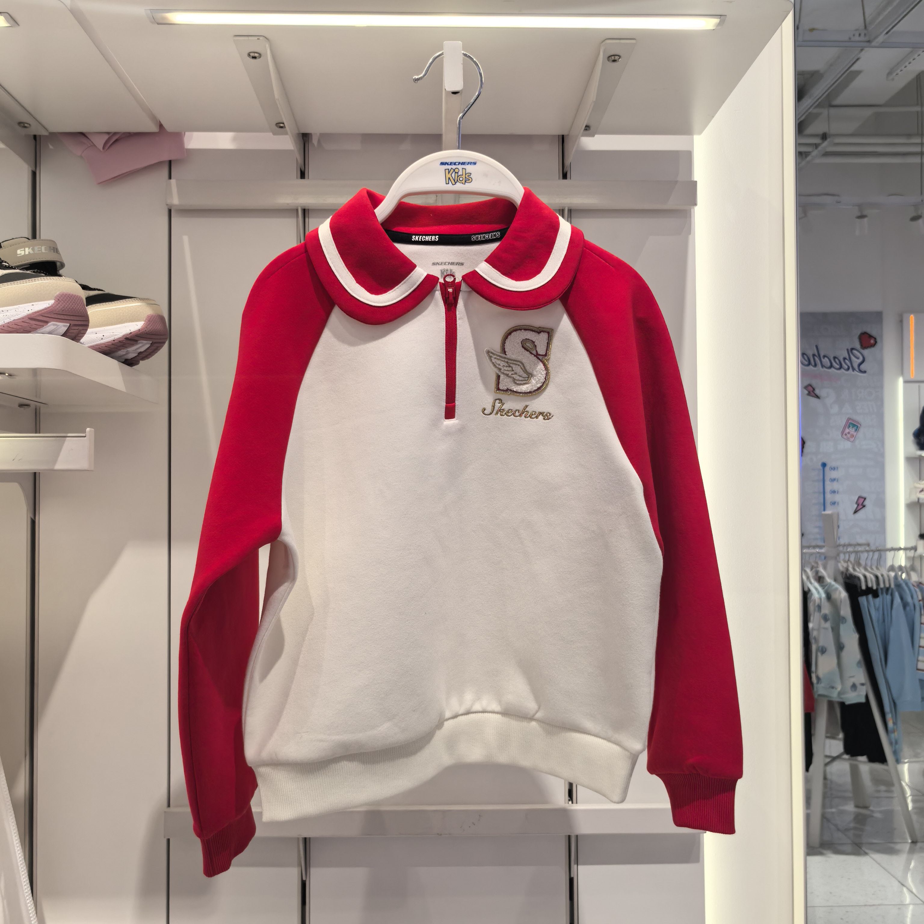 斯凯奇儿童2026春季新款女童新年系列时尚百搭运动卫衣L126G017,童装/婴儿装/亲子装,卫衣/绒衫,淘宝优惠券,粉丝福利购,淘宝优惠卷