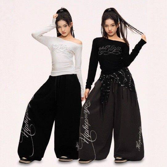 女童跳爵士舞斜肩烫钻长袖上衣儿童街舞运动裤表演出服甜酷套装