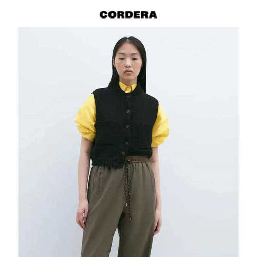 CORDERA 新款不对称纽扣立领针织复古休闲口袋马甲