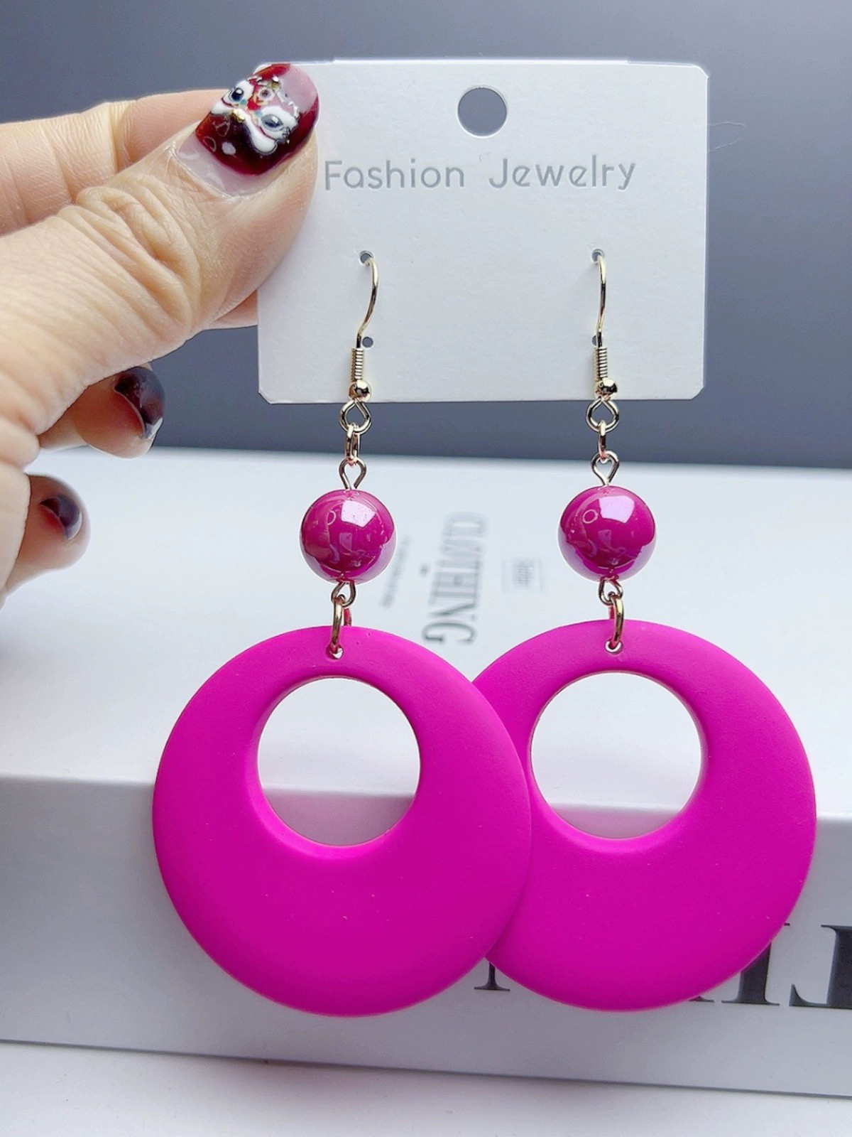 女夸张长款高档珍珠圆形