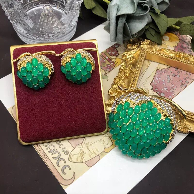 vintage中古经典系列轻奢彩宝防琉璃覆盆子草莓果子耳钉烂漫高级