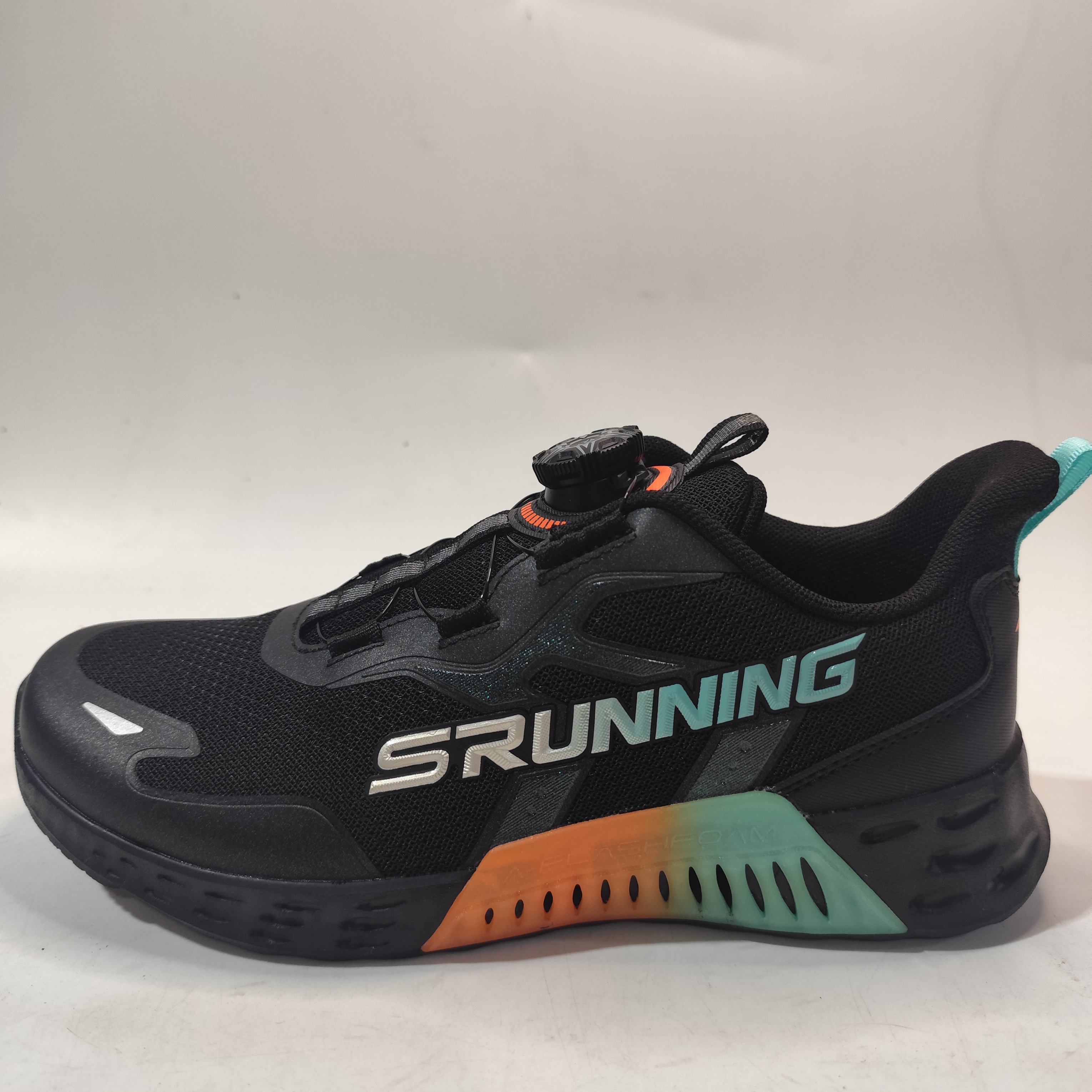 安踏儿童运动鞋犟弹科技男大童密网款春秋季旋钮跑鞋A312415516