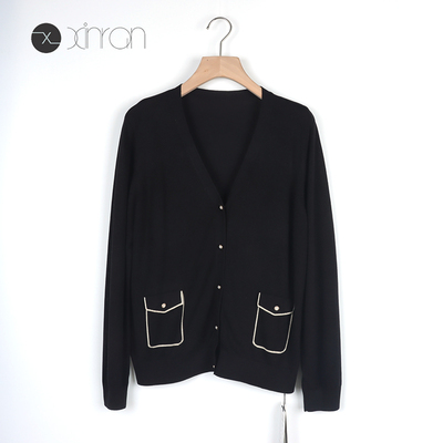 33EK193秋季新款时尚休闲长袖单排扣V领天丝针织上衣外套