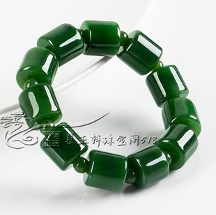和田色玉翡翠色手链男女款碧绿润玉桶珠玉石手串手镯子简约款手链