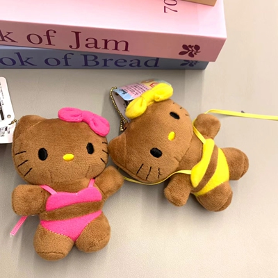 日本正版三丽鸥黑皮kitty挂件