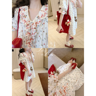 碎花裙女甜美宽松连衣裙 白色V领刺绣泡泡袖 DOLL原创 迷迭花园