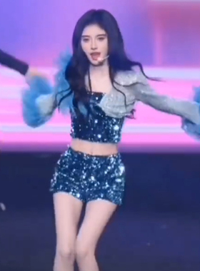 新款鞠婧祎同款打歌服kpop演出服爵士舞蹈服舞台表演女团亮片套装