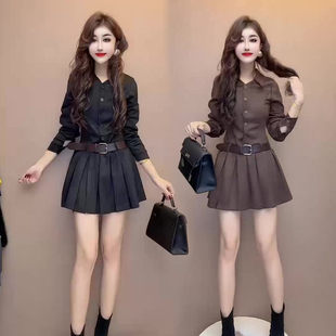 翻领单排扣高腰百褶连衣裙女秋季新款高腰显瘦韩版气质女裙短裙潮