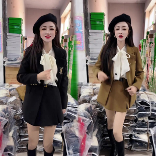 网红爆款毛呢时尚套装女2022年秋冬新款小香风西装领外套+短裙潮