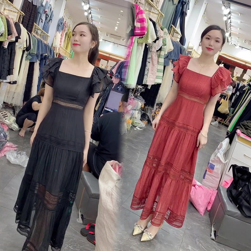 网红爆款时尚雪纺连衣裙女2023年夏季新款气质减龄方领短袖长裙潮