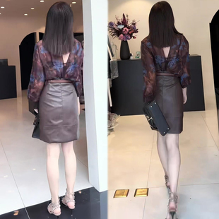 轻熟风美背雪纺衫+PU皮半身裙女2026秋季新款成熟气质时尚套装裙