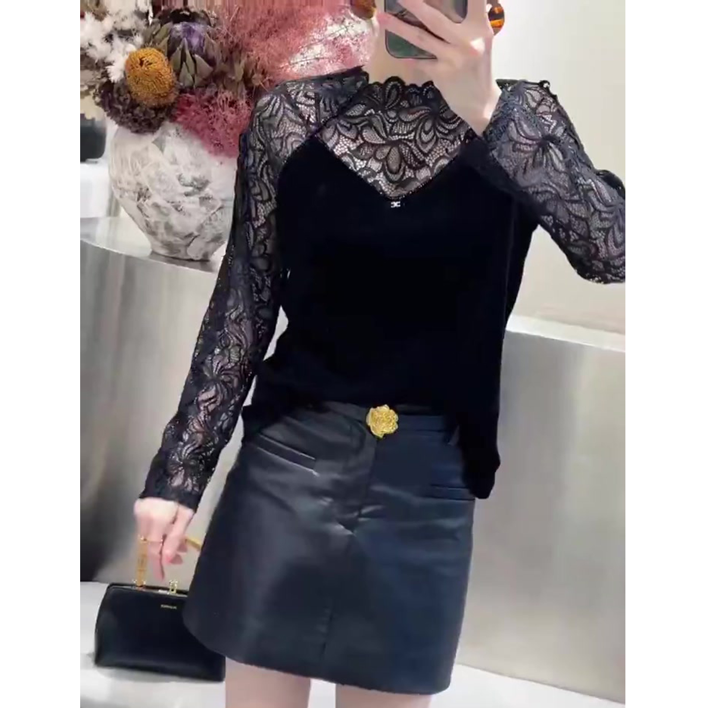 成熟气质款丝绒蕾丝衫女