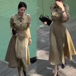名媛女神范风衣裙女2026春季新款高端老钱风连衣裙翻领通勤长裙子