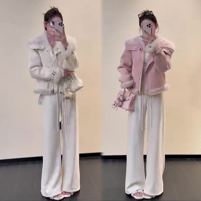 粉色减龄皮毛一体外套女