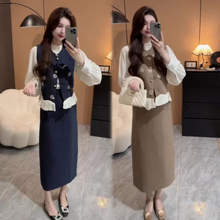 新款 女秋季 立领灯笼袖 衬衫 半身裙潮 名媛风时尚 立体花朵马甲 套装