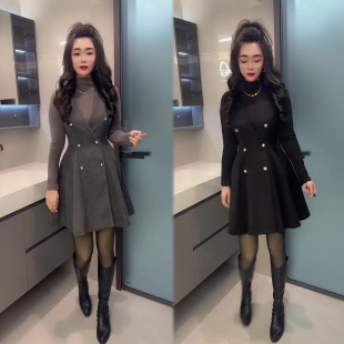 网红双排扣背心裙+打底衫女2026秋冬季新款时髦洋气显瘦时尚套装