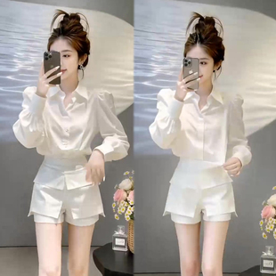 甜美洋气时尚套装女2026春季新款翻领长袖白衬衫+拼接短裤两件套