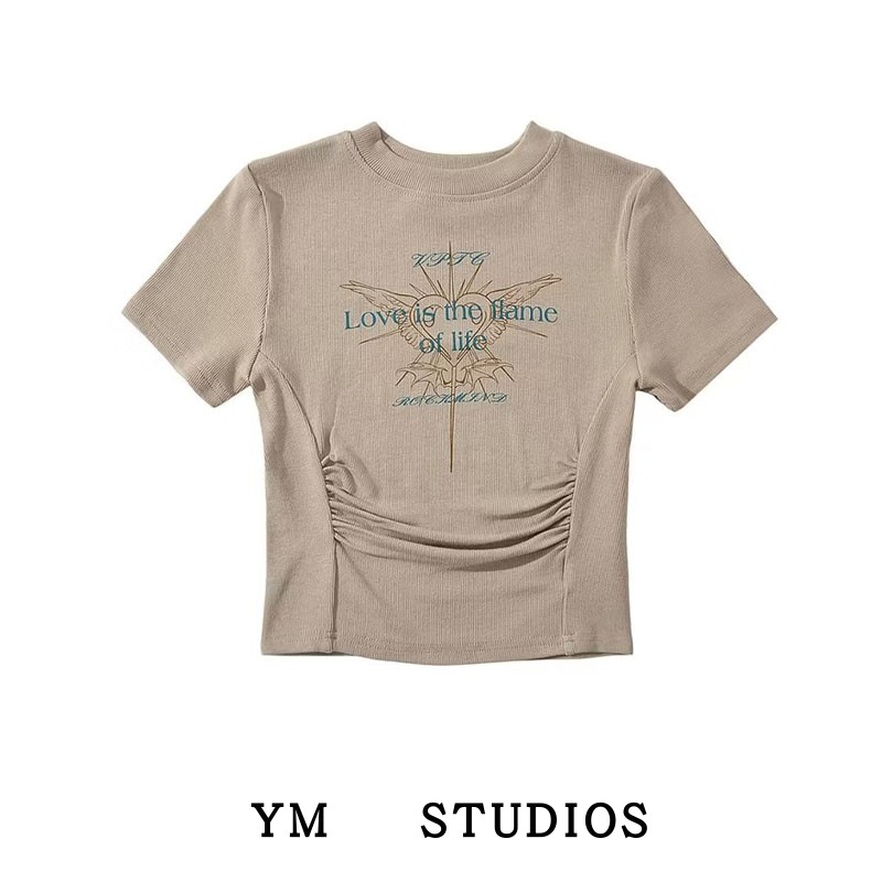 辣妹露腰收褶印花短袖T恤