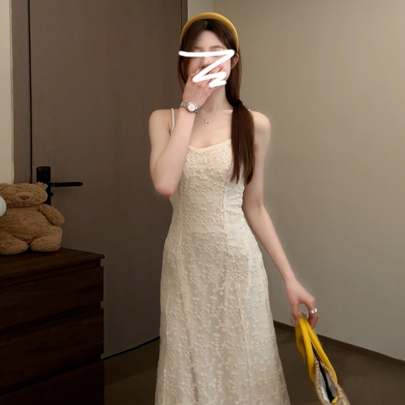 150小个子温柔风V领蕾丝吊带连衣裙女韩系夏季穿搭收腰显瘦长裙XS