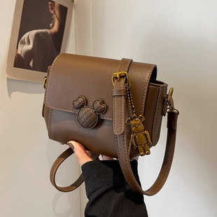 今年流行包包女2026新款高级感百搭复古单肩斜挎包爆款超火小方包