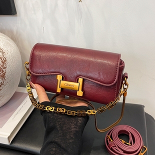 高级质感复古红色女士包包2026新款时尚链条斜挎包秋冬百搭小方包
