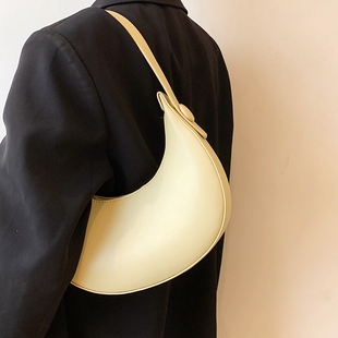 小众设计包包女2026春夏新款流行百搭高级质感时尚单肩月牙腋下包