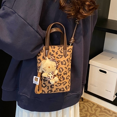 秋冬复古迷你流行豹纹斜挎手机包