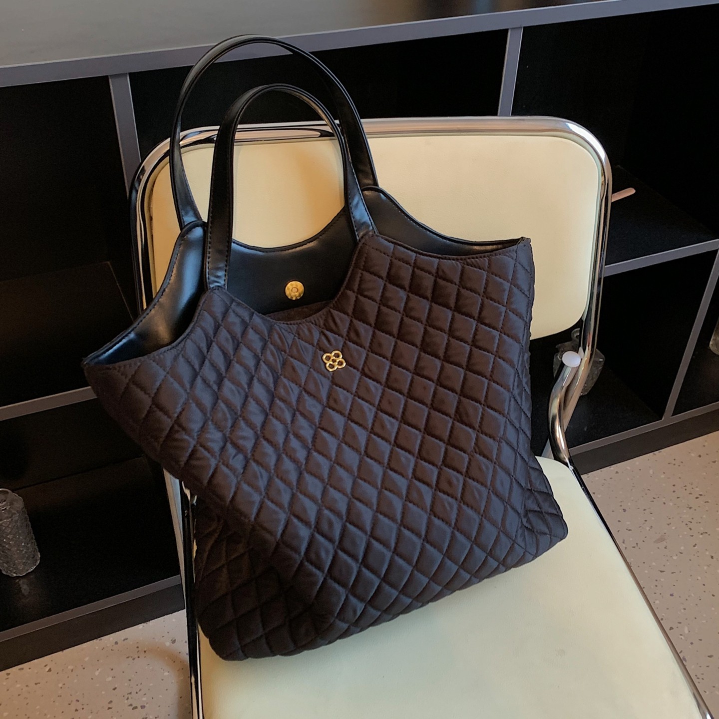 菱格绣线大容量包包女式2026新款牛津布托特包上班通勤单肩手提包,箱包皮具/热销女包/男包,通用款女包,淘宝优惠券,粉丝福利购,淘宝优惠卷