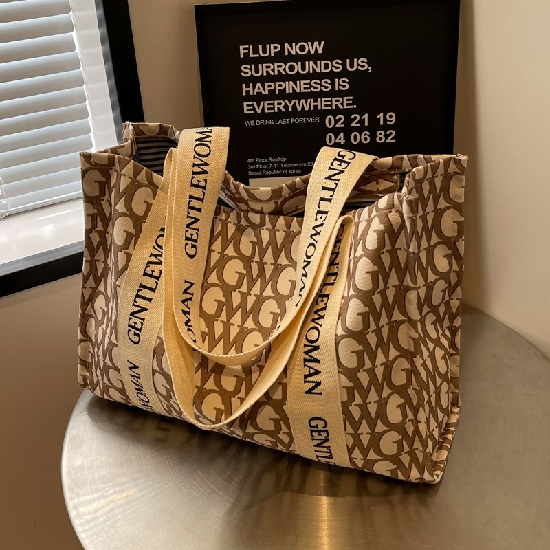 手提帆布包女秋冬休闲单肩包大容量通勤托特包轻便短途旅行购物袋,箱包皮具/热销女包/男包,通用款女包,淘宝优惠券,粉丝福利购,淘宝优惠卷