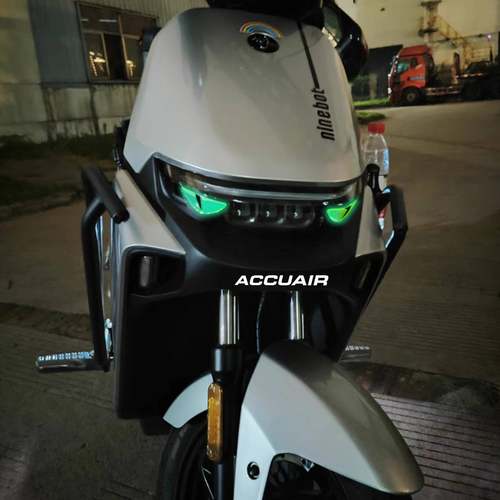 九号M/N85c95c立体恶魔贴纸