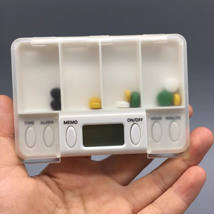 厂家供应批发便携式智能电子提醒药盒闹铃提醒药盒分装便携切药器