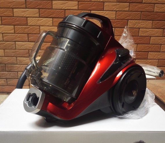 小狗D-9002吸尘器除螨仪吸尘机卧式地刷滤芯软管尘杯桶配件