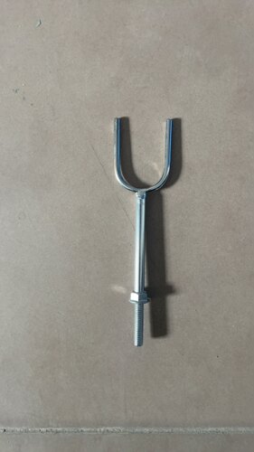 汽车线束固定叉治具板上工装铁件治具带法兰帽