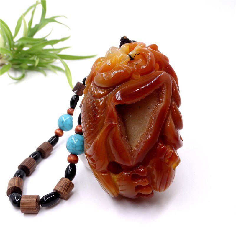 天然玛瑙手把件聚财貔貅把玩件带晶洞红色玉髓原石文玩带证书男士