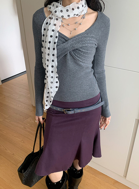 AMBOSC 春季新品三色入时髦扭结设计感长袖针织衫V领修身短款上衣