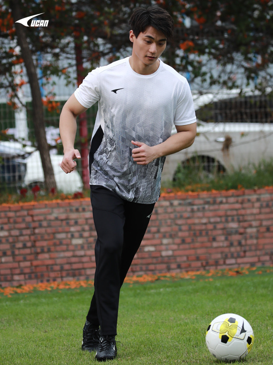 ucan锐克运动t恤男新款休闲健身跑步透气圆领训练短袖上衣e02248