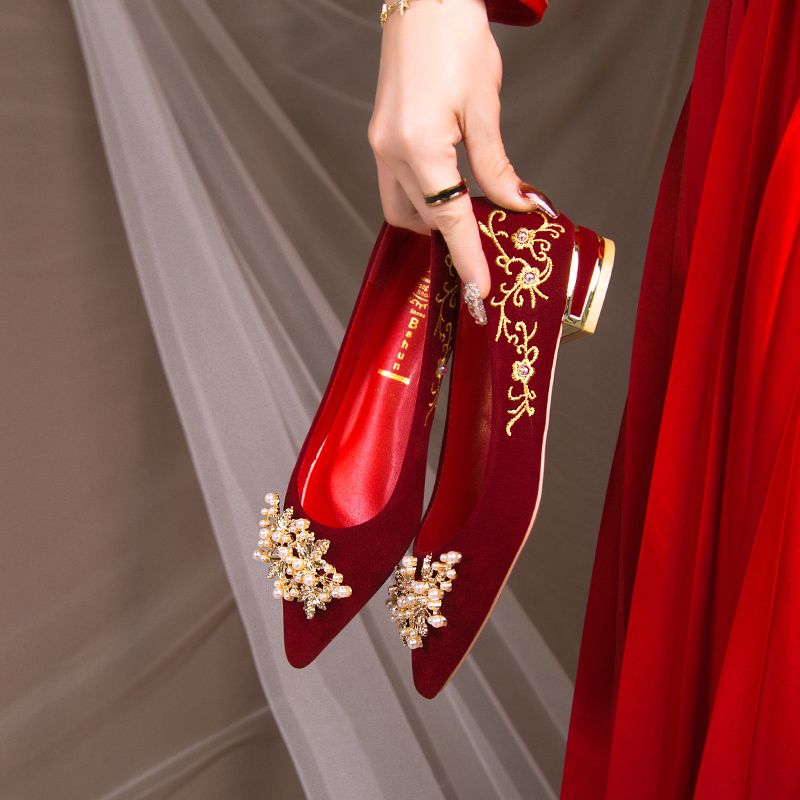 优雅婚鞋新娘鞋秀禾婚纱两穿2023年新款中式红色高跟鞋女孕妇单鞋