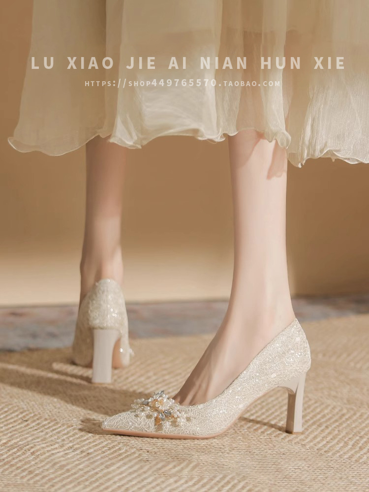 婚鞋女2024新款秀禾婚纱两穿春季气质百搭粗跟新娘高跟单鞋不累脚