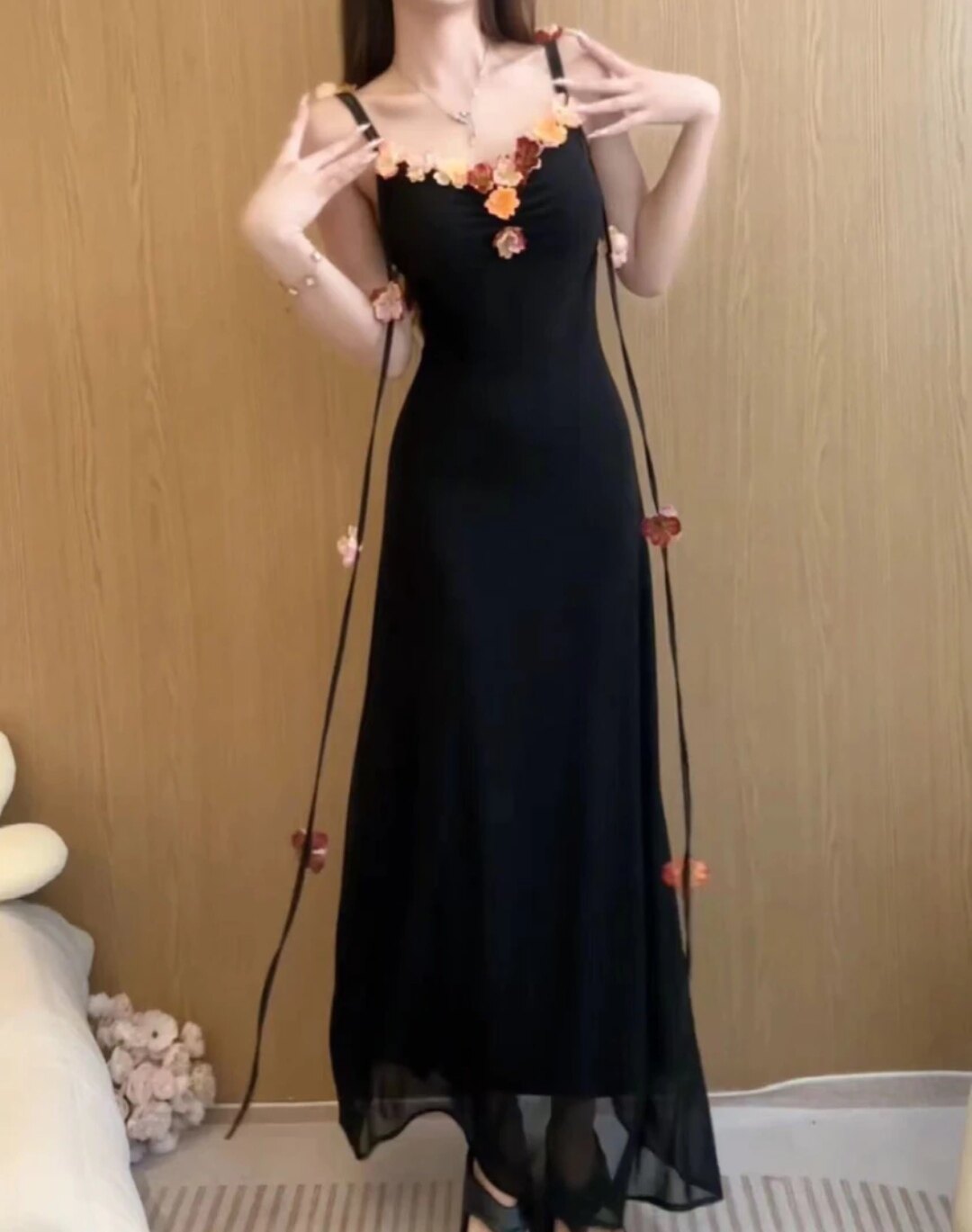 韩版女生樱花树恋记超仙仙女黑色百搭出片立体花花小众设计连衣裙