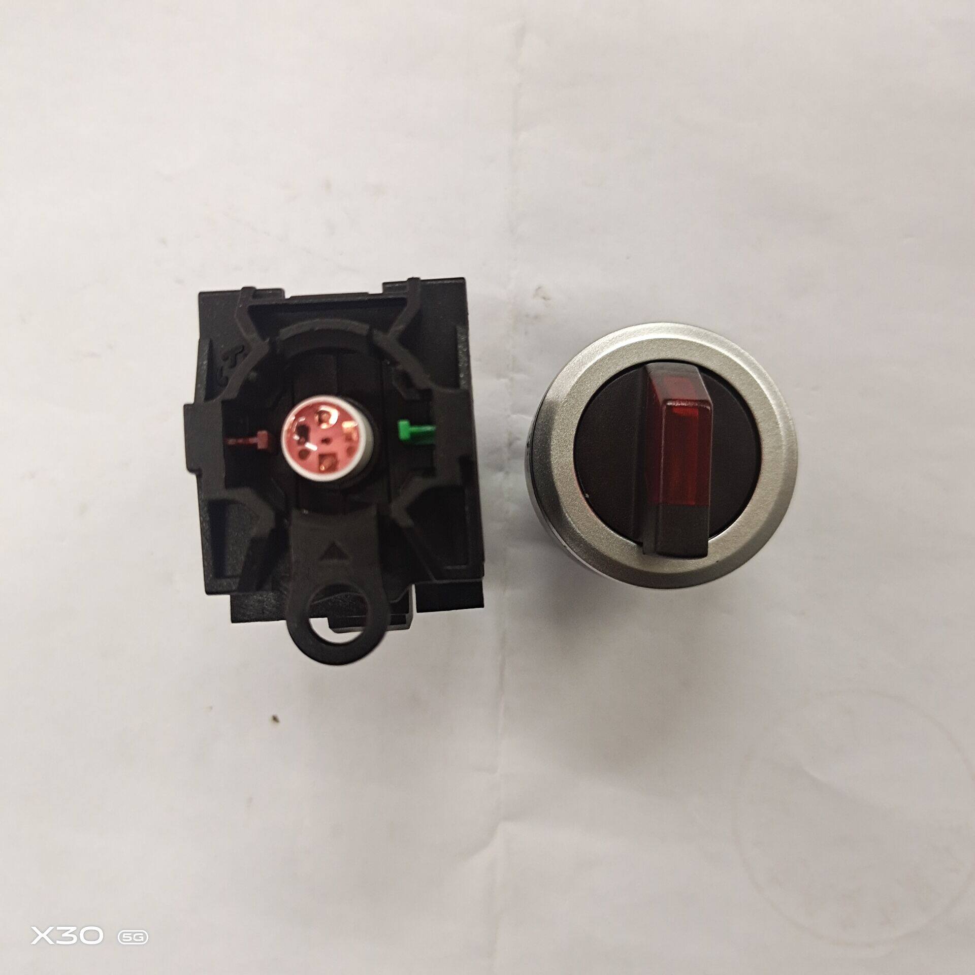 上海天逸30mm圆形带灯红色两档选择开关la423xd2-11 两位旋钮开关