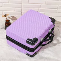 Светлая фиолетовая новая модель-модель-ретро